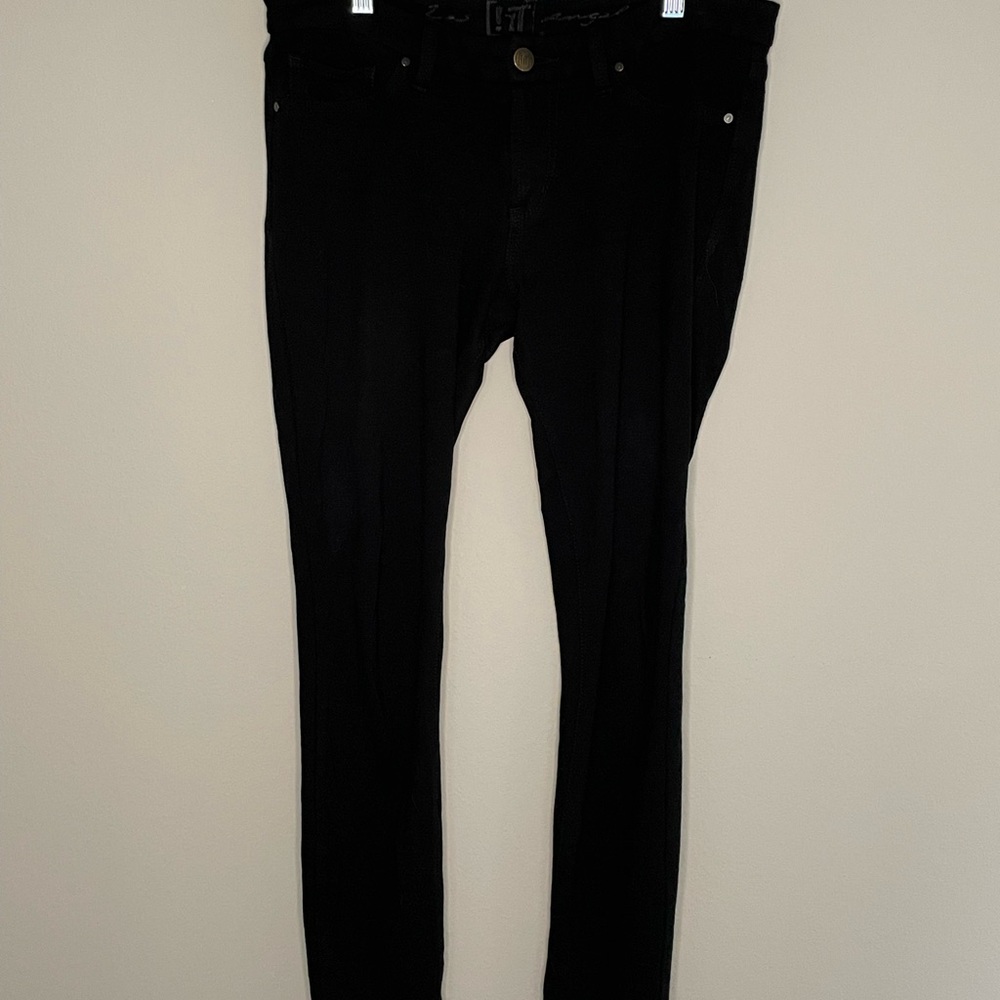 Stretchy black pants